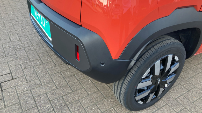 Dacia Spring 27kWh Expression 65 48kW 5dr Auto Electric Hatchback